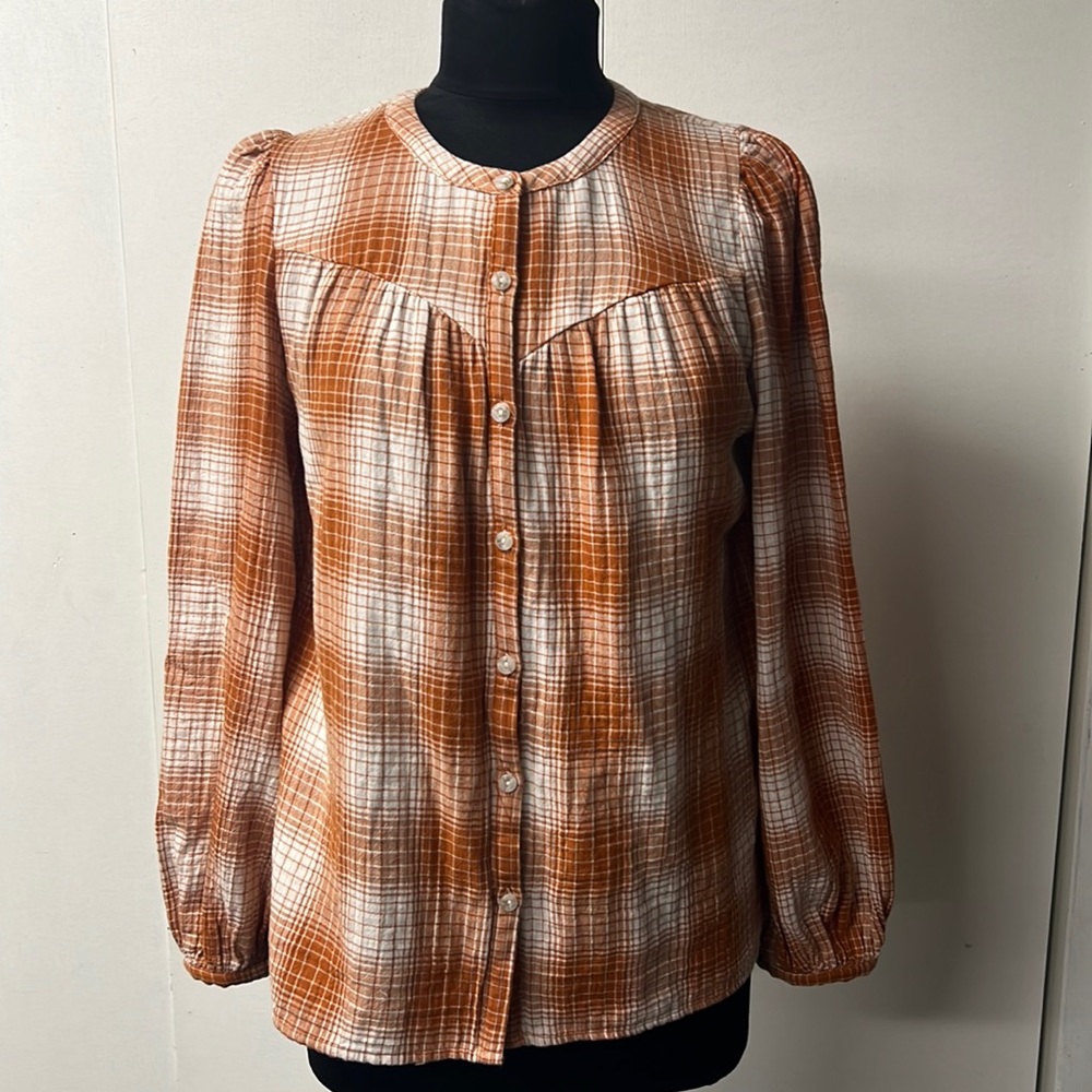 Soft, long sleeve orange and white button down shirt